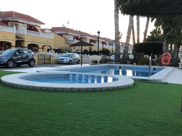 Macerana 1, Torreta Iii, Torrevieja Villa Exterior foto